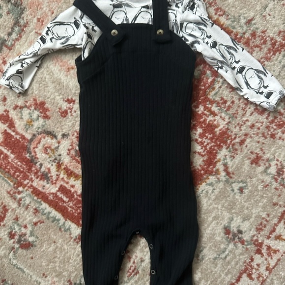 new with tags Kate Quinn body suit & overalls - Picture 4 of 4